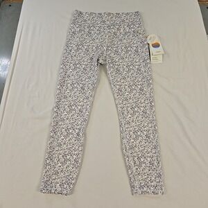 NWT Vuori Women's Studio Pocket Legging Size Medium Mini Camo Gym Athleisure